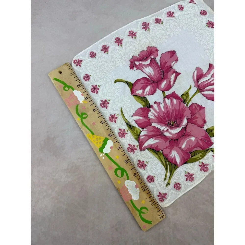 Vintage 1950s Pink Floral Hankie Handkerchief READ